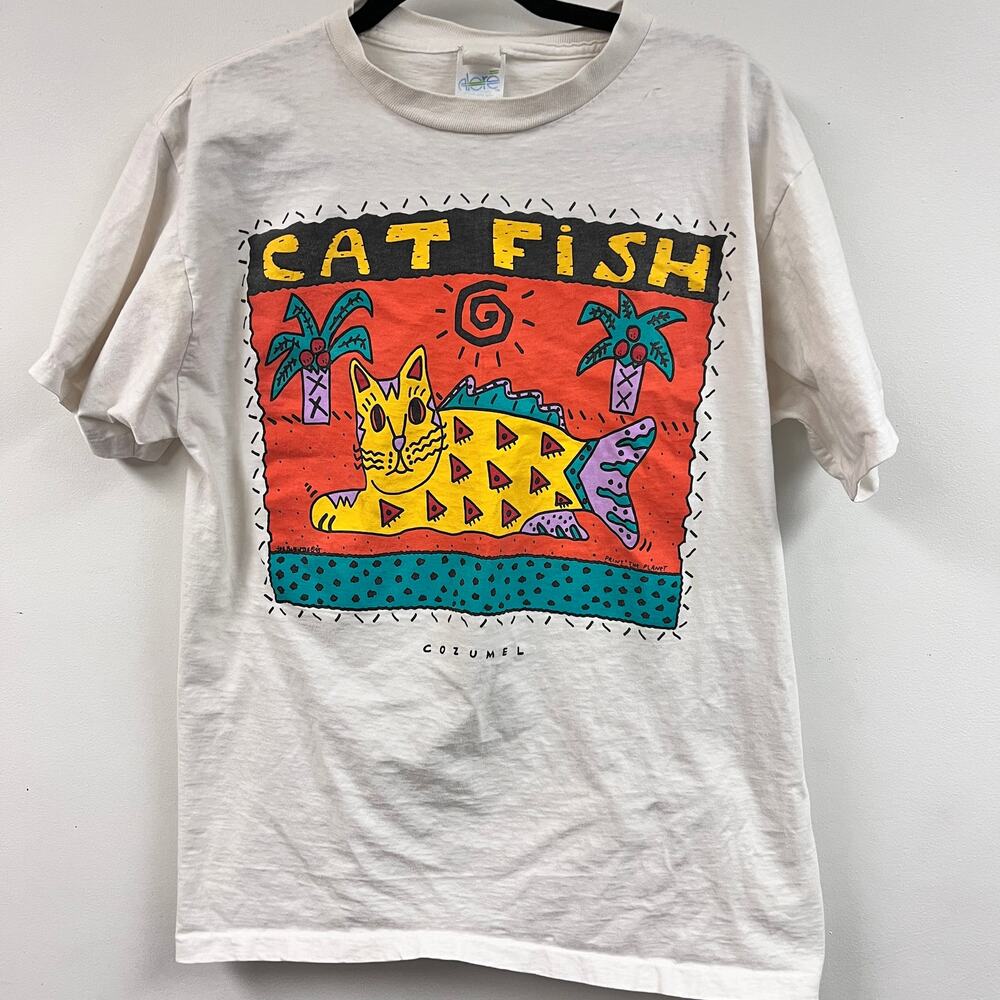 vintage men's lg 1990's graphic cat tee shirt Catfish art beach neon 100% cotton